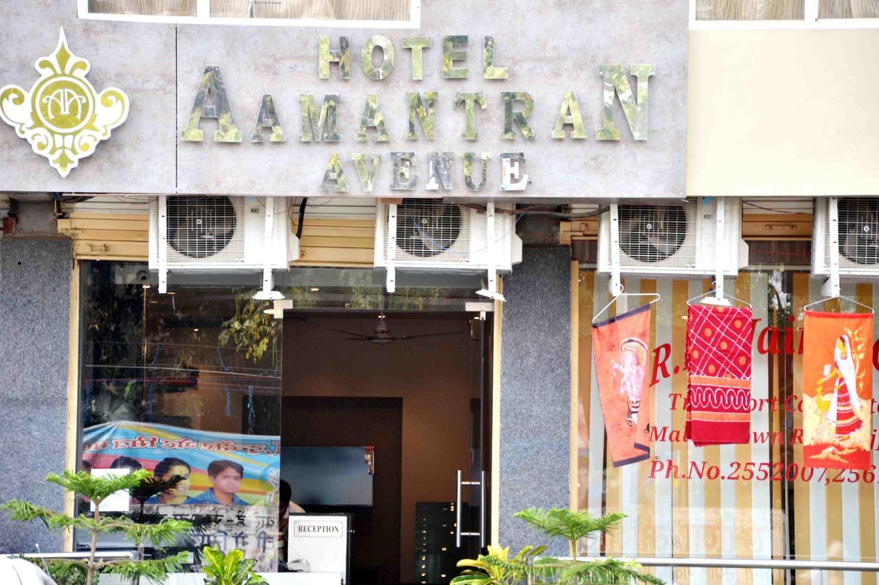 Oyo 2403 Hotel Aamantran Avenue Удджайн Экстерьер фото