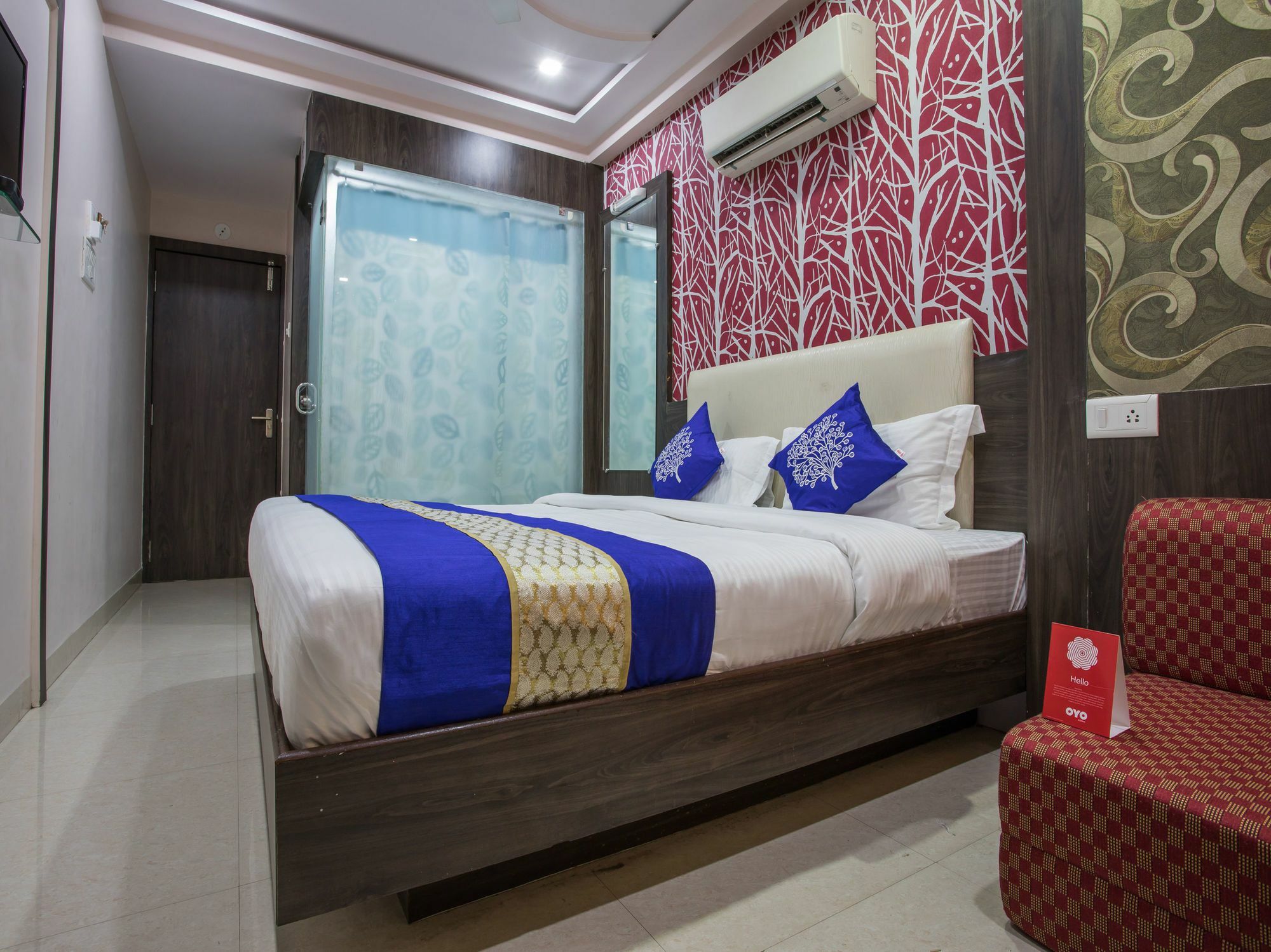 Oyo 2403 Hotel Aamantran Avenue Удджайн Экстерьер фото